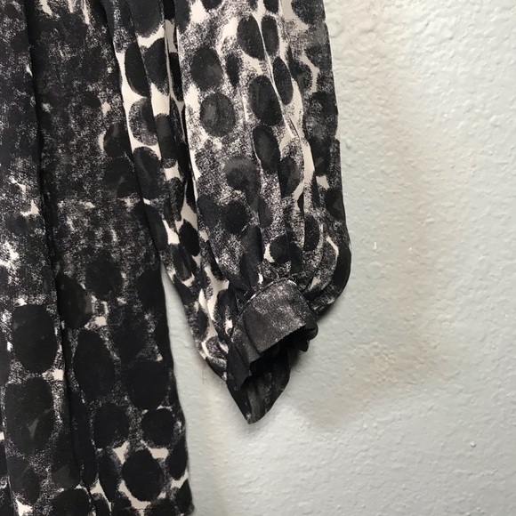 Cabi animal print blouse‎ black and white size XS - Picture 4 of 5